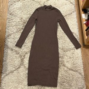 Long sleeve dress